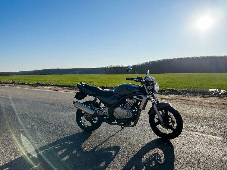 Kawasaki ER5 limitata la 35KW