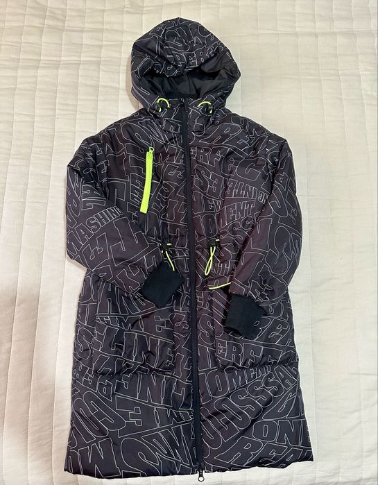 Демисезонная куртка на девочку