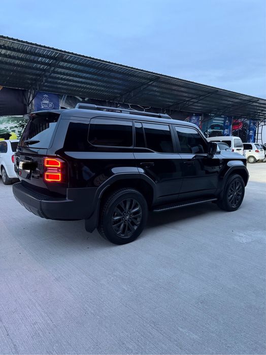 Land Cruiser Prado 250