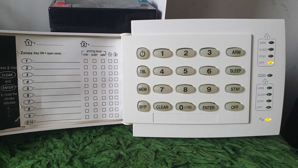 Сот комплект Paradox Spectra SP5500 с дистанционно у-е