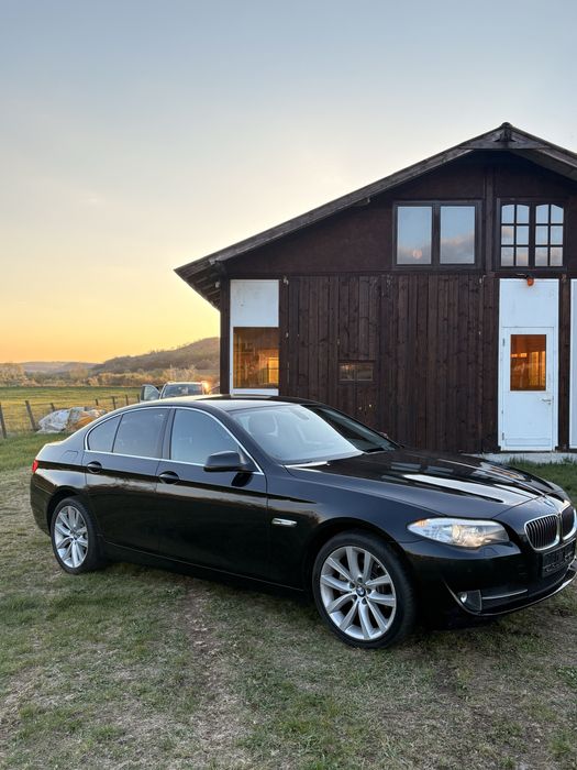 BMW Seria 5 F10 520D Limousine / recent adus in tara / manuala / stare impecabila /