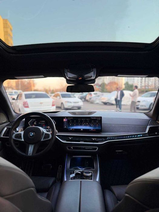 Sotuvda BMW X7 xDrive40i