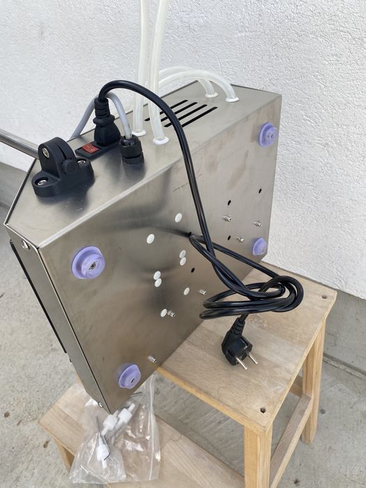 Aparat dozare lichide cu 2 capete și control digital