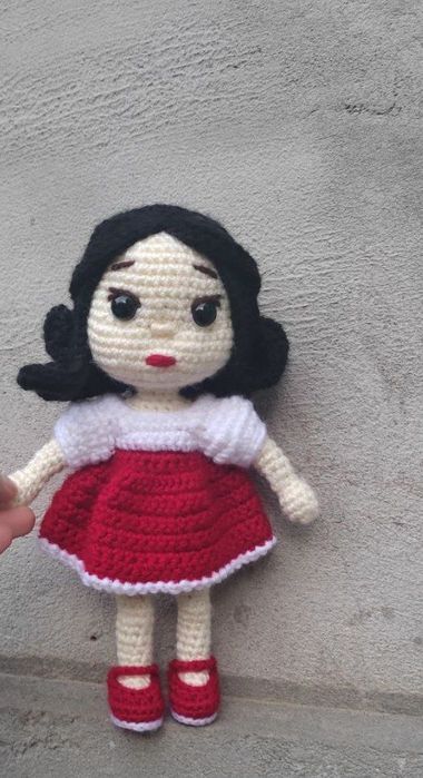 Qol mexnati Qo'g'irchoqlar yangi