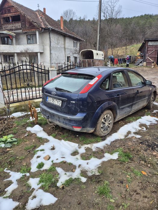 Ford Focus de vânzare din anul 2005.