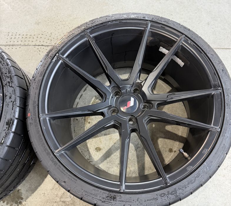 Джанти JR JR21 20" 5x112, ET35, 10J, 72,6 с гуми