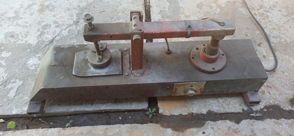 Станок сверлильный, пресс, вулканизатор