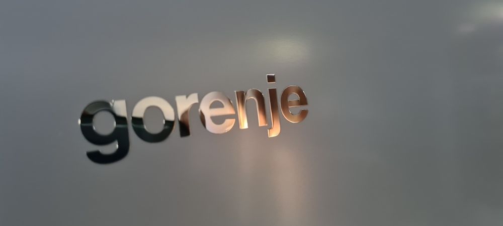 Хладилник с фризер GORENJE 269л A++ 180см