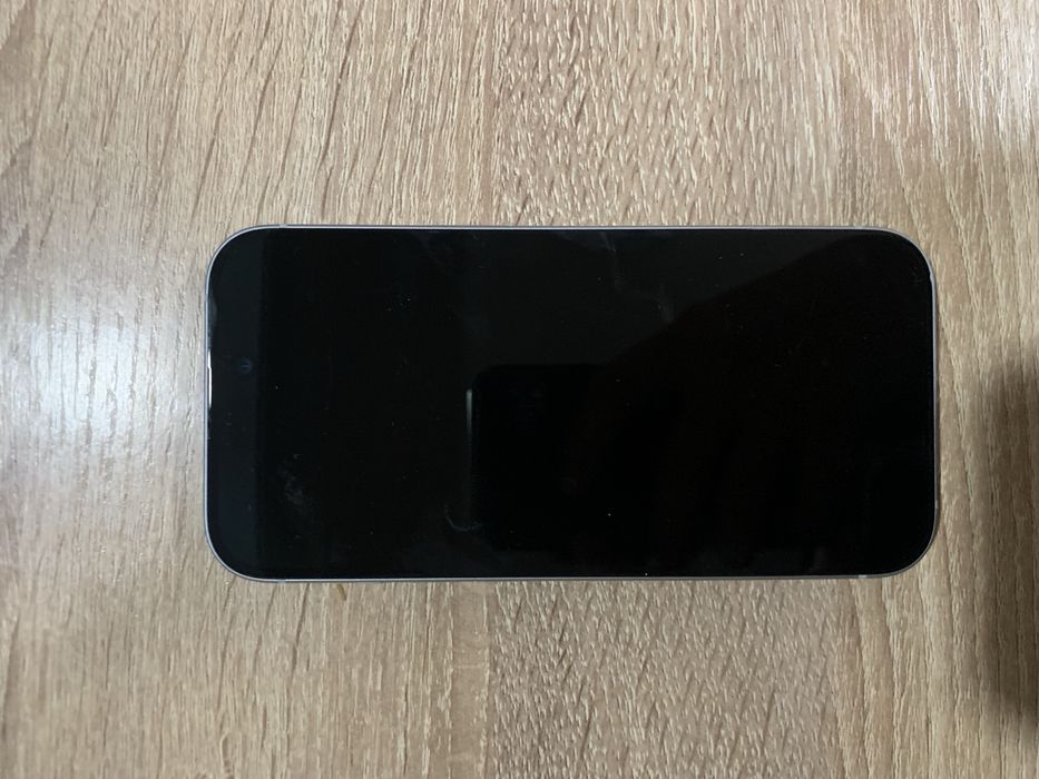Продам iPhone 15