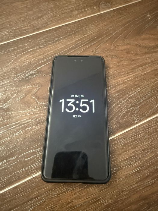 Продается Xiaomi 13 Lite 5G