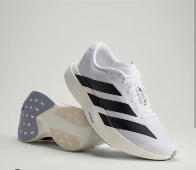 Adizero Evo Sl noi in cutie.42 2/3.Pret 529  ron.