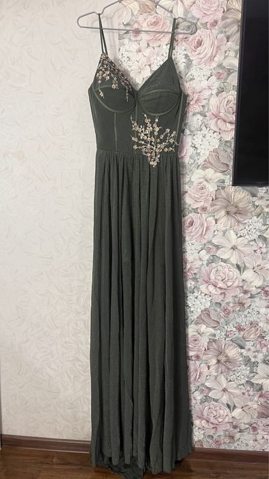 Продам вечернее платье