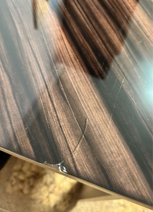 Продам стол, качественный!