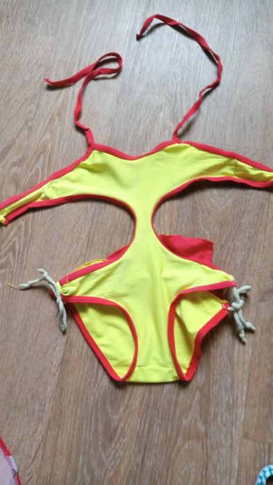 Купальники от 4 до 10лет, и 44-46р