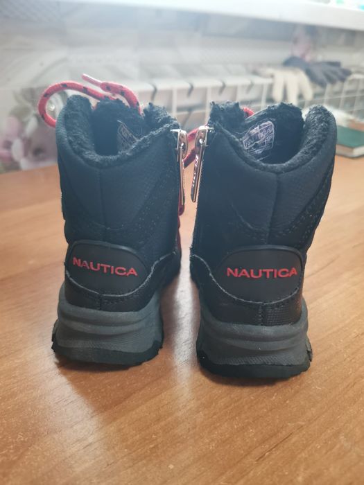 Демисезонные ботиночки 22 размер.