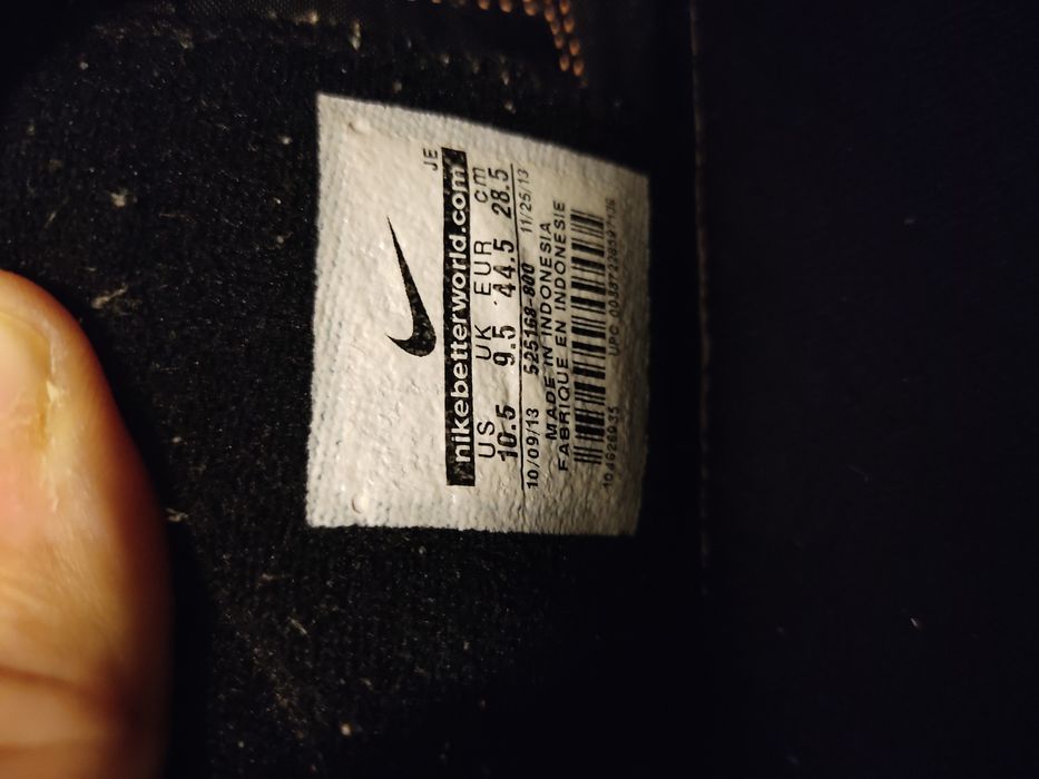 Ghete Nike pentru sintetic