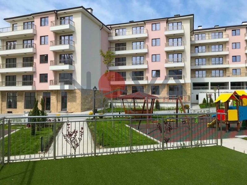Продава се Двустаен апартамент в Варна, Виница - 88 кв.м за 760 €/кв.м - Снимка #1