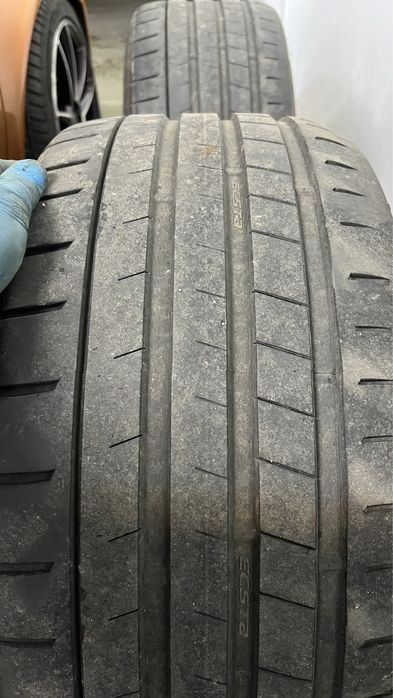 Cauciucuri 255/225/40/19