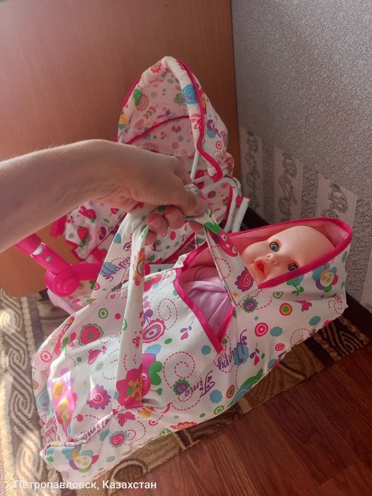 Коляска для куклы