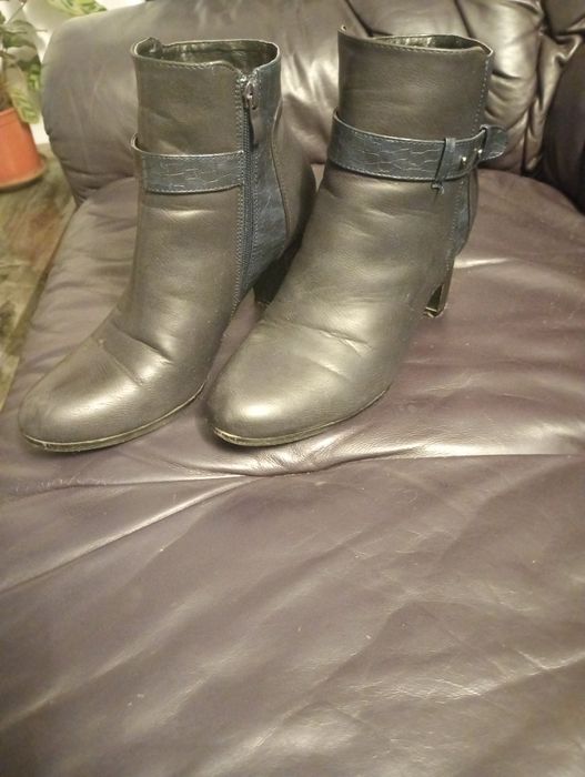 Ghete dama elegante, mărimea 39,, impecabil