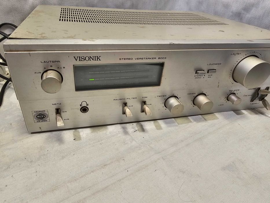 Defect statie amplificator Visonik stereo 8003