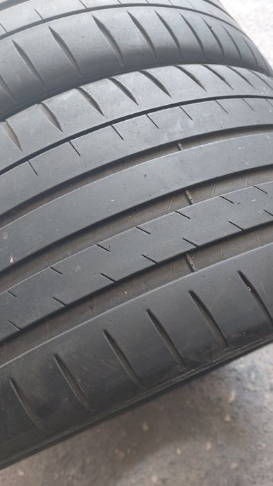 Летни гуми 235 35 20 Michelin 2 броя