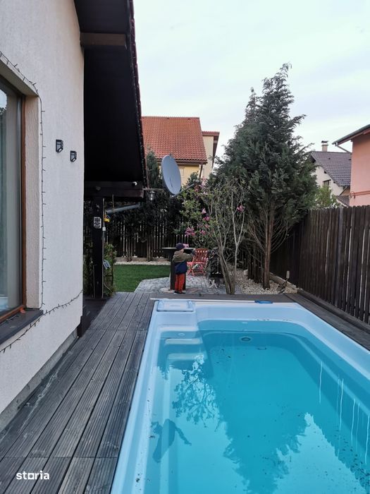Casa individuala teren 430mp si piscina Selimbar, Sibiu