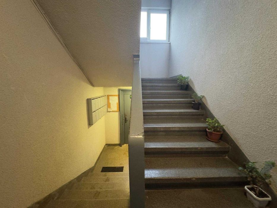 Гарсониера в гр. София, жк. Красна Поляна