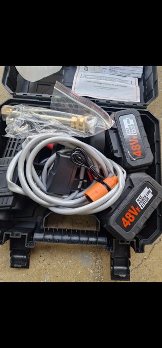 Водоструйка с 2 батерии