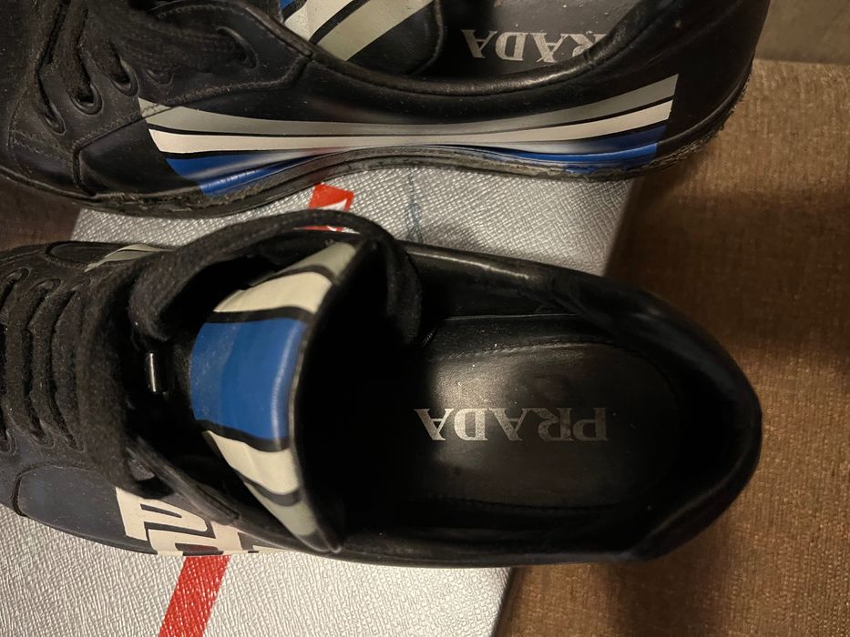 Мъжки обувки Prada