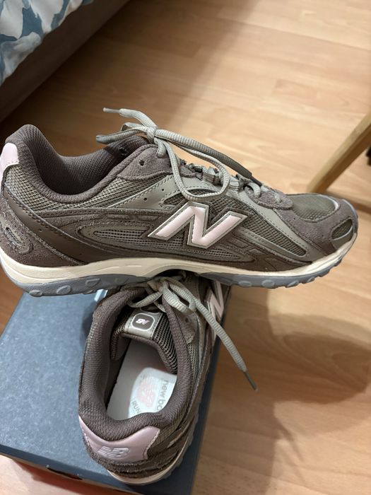 New balance 204L в отлично състояние