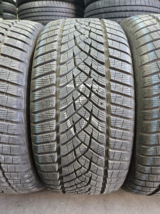 255/35/21//275/35/21 GOODYEAR 4бр