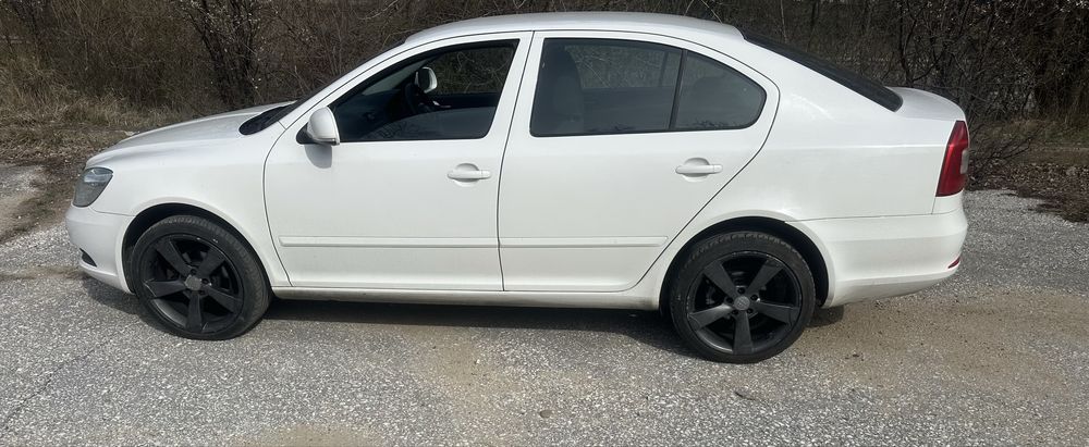 Skoda octavia 1.6tdi Шкода октавия 1.6тди На Части