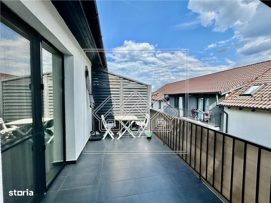 Apartament 3 camere, 77 mpu, terasa 20 mp, 2 locuri parcare, zona buna