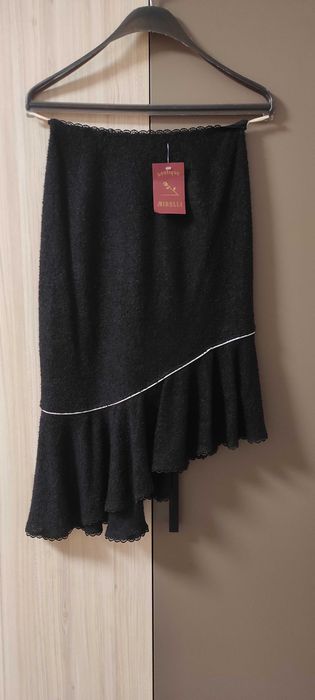 Официални поли, някои са нови