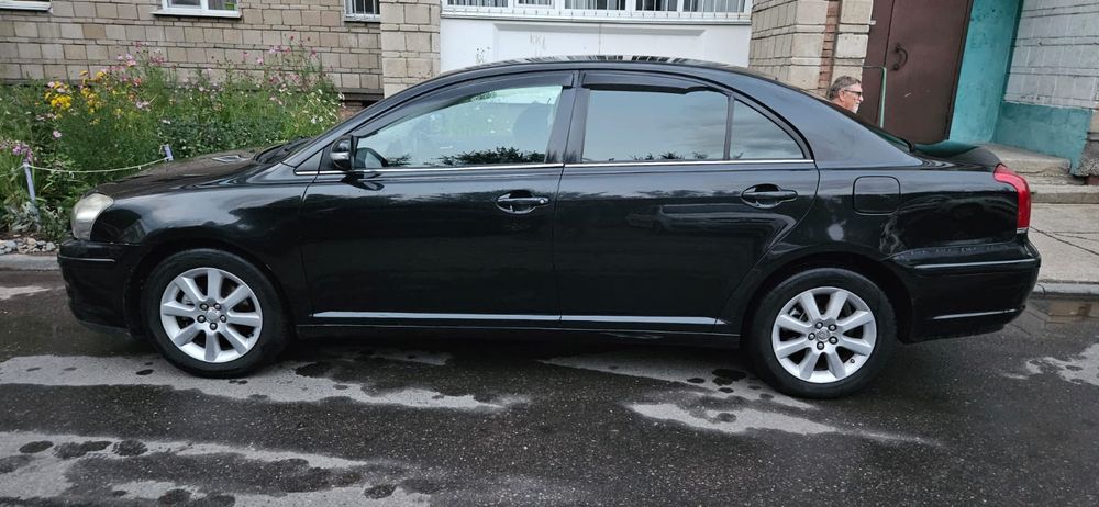 Продам Тойота авенсис