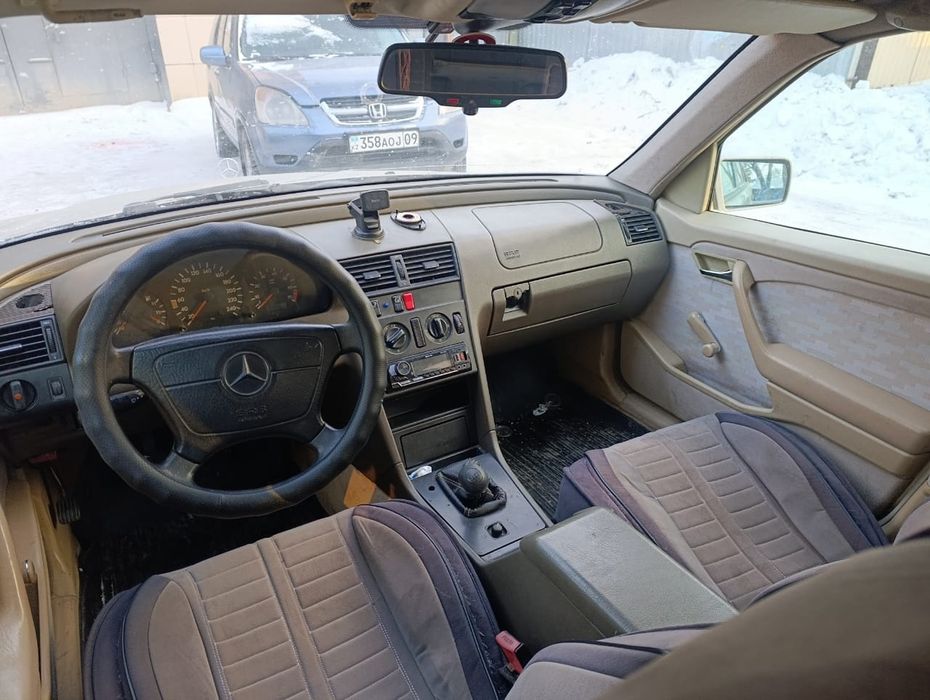 Разбор Мерседес W202 C180