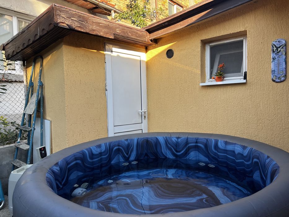 Надуваемо джакузи Santorini Lay-Z-Spa Hydrojet Bestway