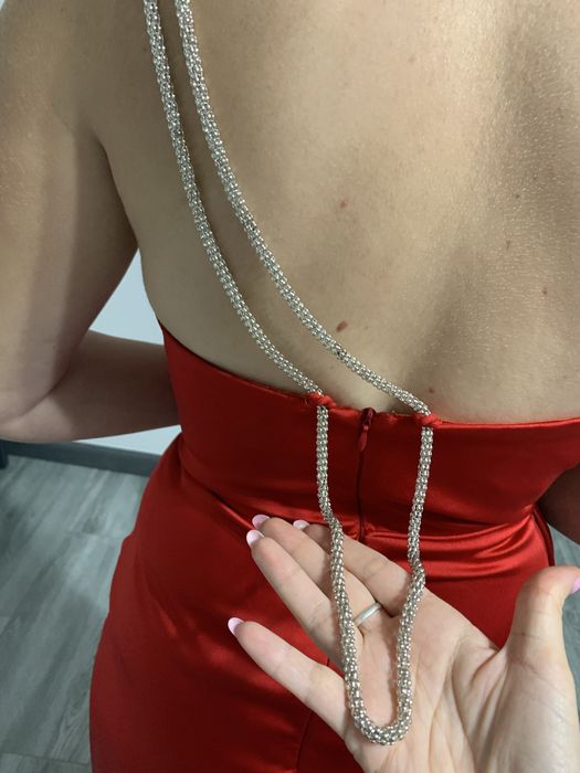 Rochie eleganta rosie