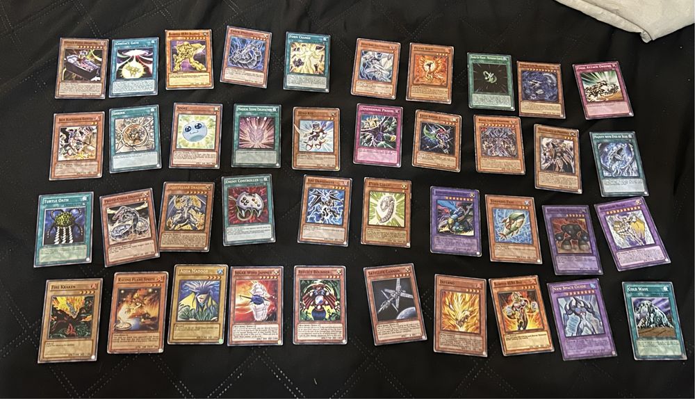 Оригинални Yugioh карти - сребърни оригиналки