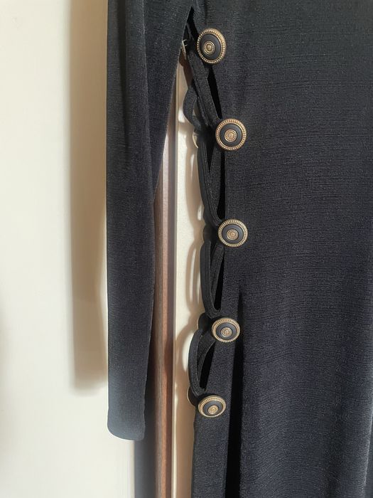 Стилна бутикова италианска черна рокля