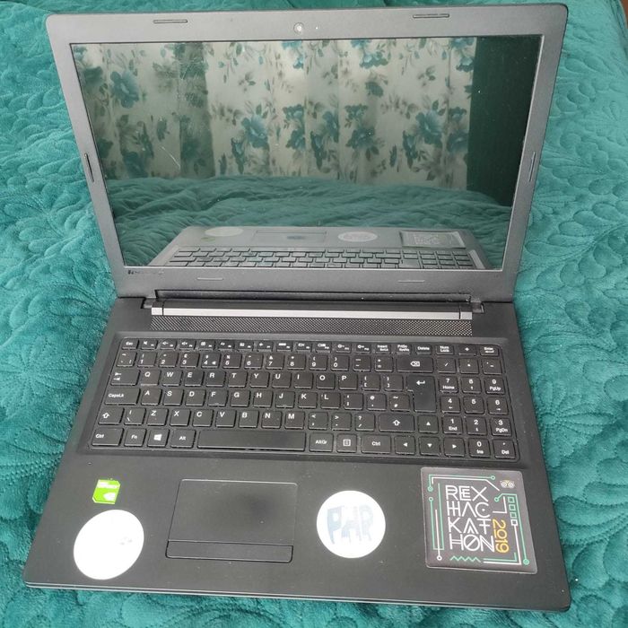 Laptop Lenovo IdeaPad 100-15IBD – Pentru piese (cu încărcător). (Model Name: 80QQ, cod MTM: 80QQ0052RI).