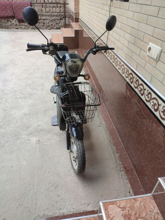 Электро скутер сотилади