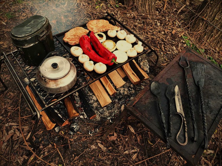 Gratar mare pliabil, cu plita inclusa, camping, bushcraft, outdoor
