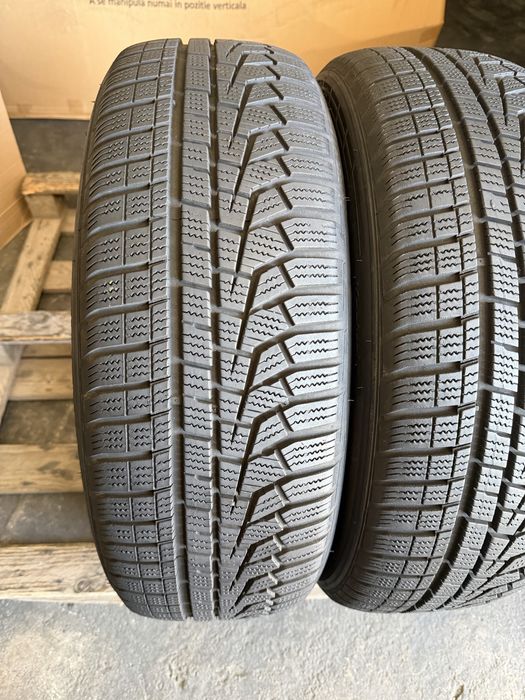 2 anvelope iarna 205/60/17 Hankook DOT2025!