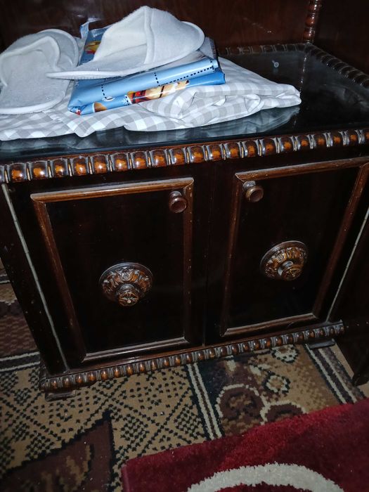 Vand servanta mica pentru depozitare diverse