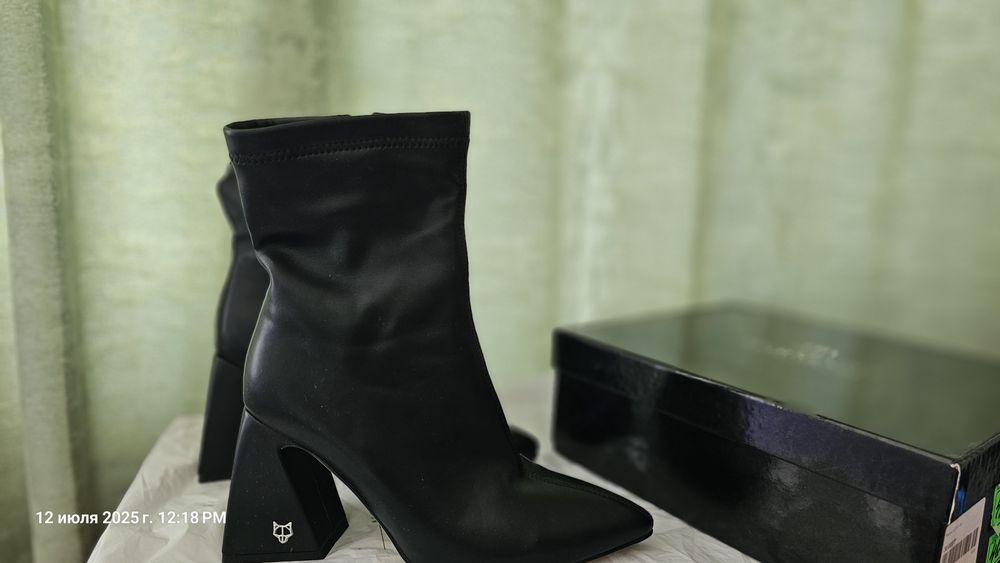 Демисезонная обувь размер 40