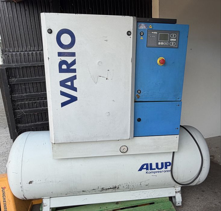 Винтов компресор Alup Vario 11kw с ресивър 500lt и вграден хладилен изсушител