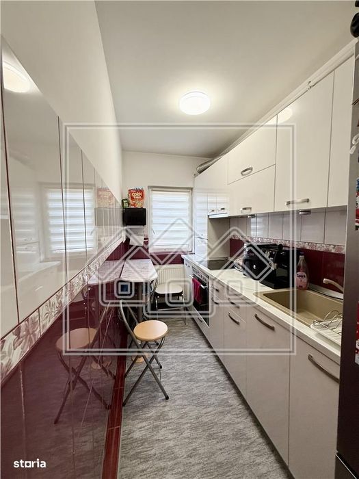 Apartament 2 camere etaj 2 din 3, balcon - str Ascanio Damian