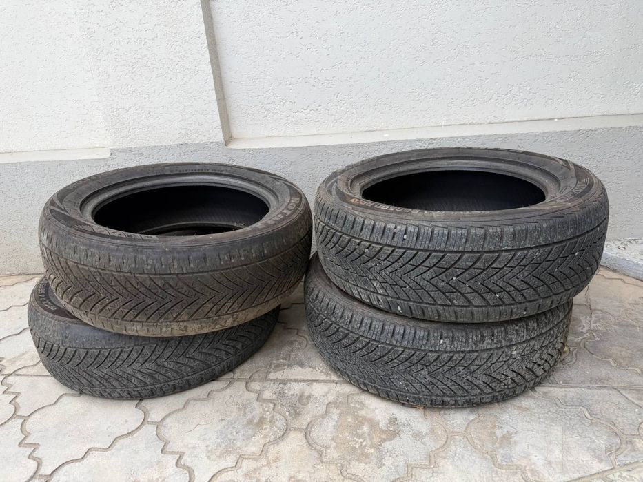 Balon sotiladi 225/55  R17  2 tasi yaxshi 2 tasi orta